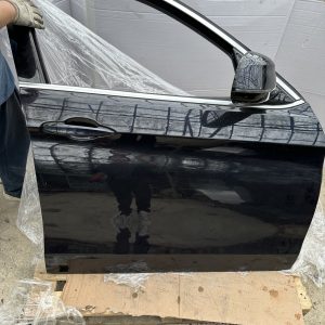 BMW X6 F16 2016 RIGHT FRONT DOOR DRIVERS SIDE 4 DOOR COUPE