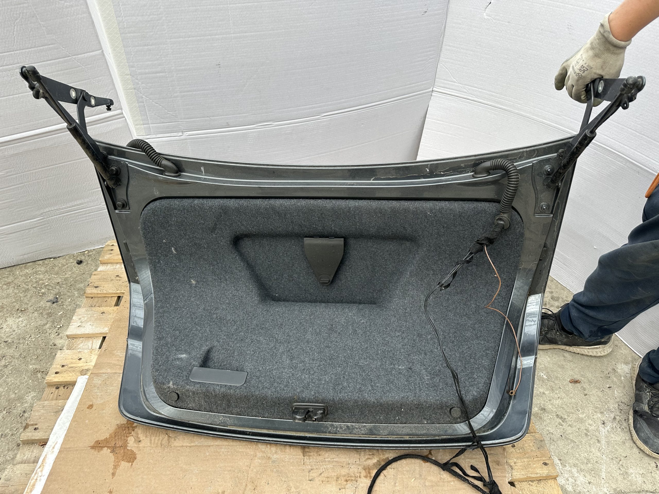 Audi A4 Convertible 2.0T 8p 2006-12 Boot Lid Black - Image 2