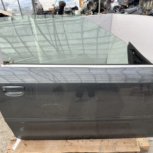 AUDI A4 B7 CABRIOLET 2006-2009 FRONT RIGHT DRIVER SIDE DOOR BLACK