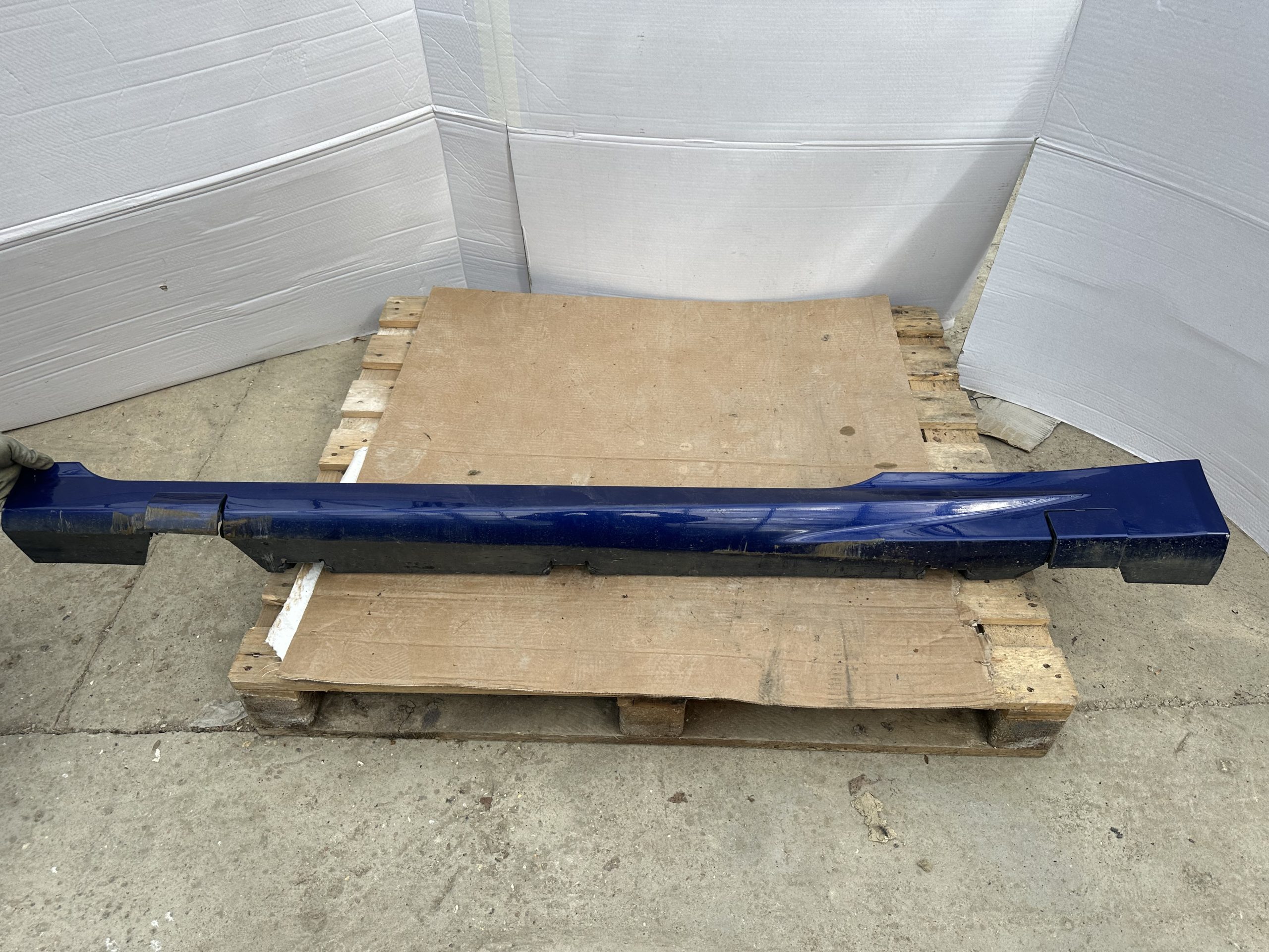 MK7 FORD FIESTA ZETEC S PASSENGER SIDE SIDE SKIRT 2012-17 Met/Blue